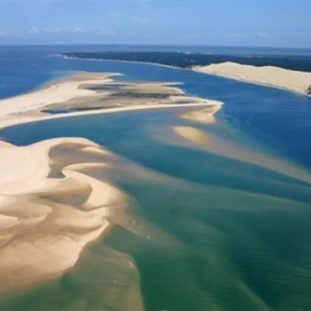 Proche Ville Et De La Plage Arcachon